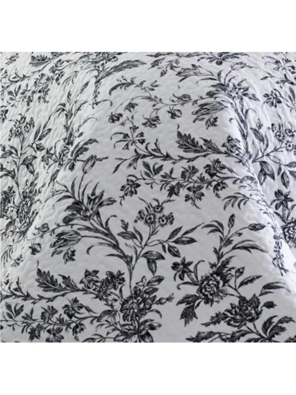 Laura Ashley Full/Queen Amberley Black & White Floral 3pc Reversible Quilt Set